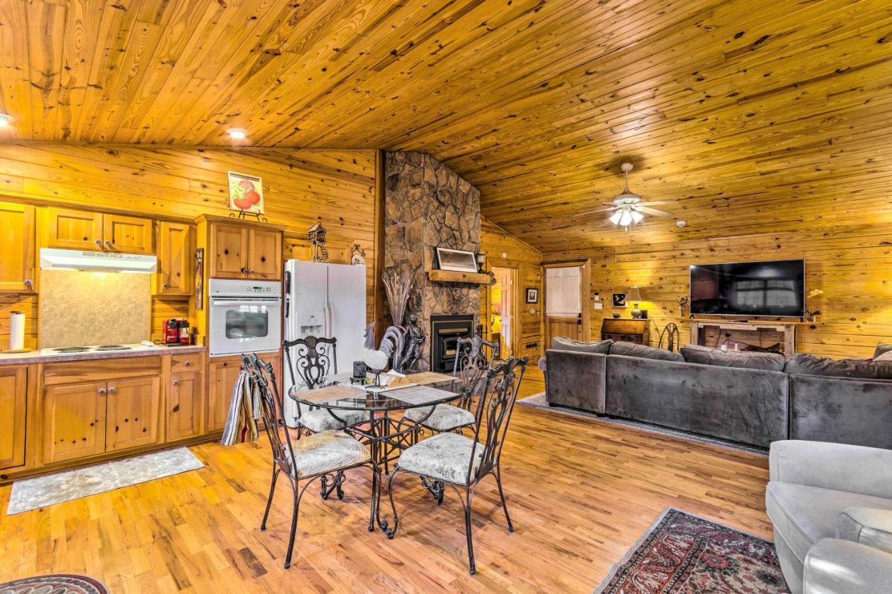 Pet-Friendly Cabot Cabin With Fenced Yard! Exterior photo