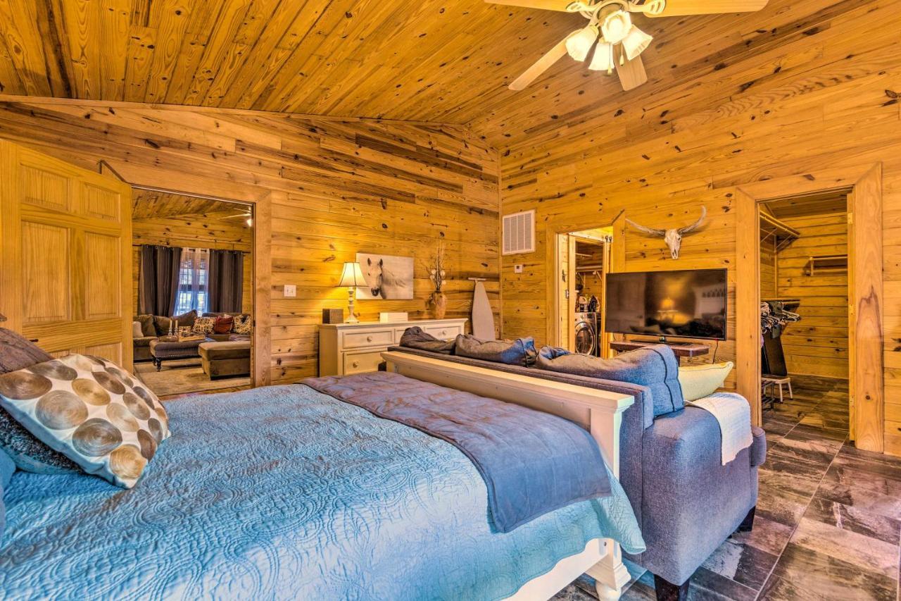 Pet-Friendly Cabot Cabin With Fenced Yard! Exterior photo